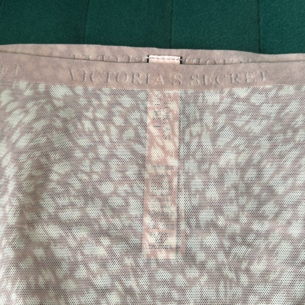 Victoria’s secret bikini panty - Picture 2 of 3
